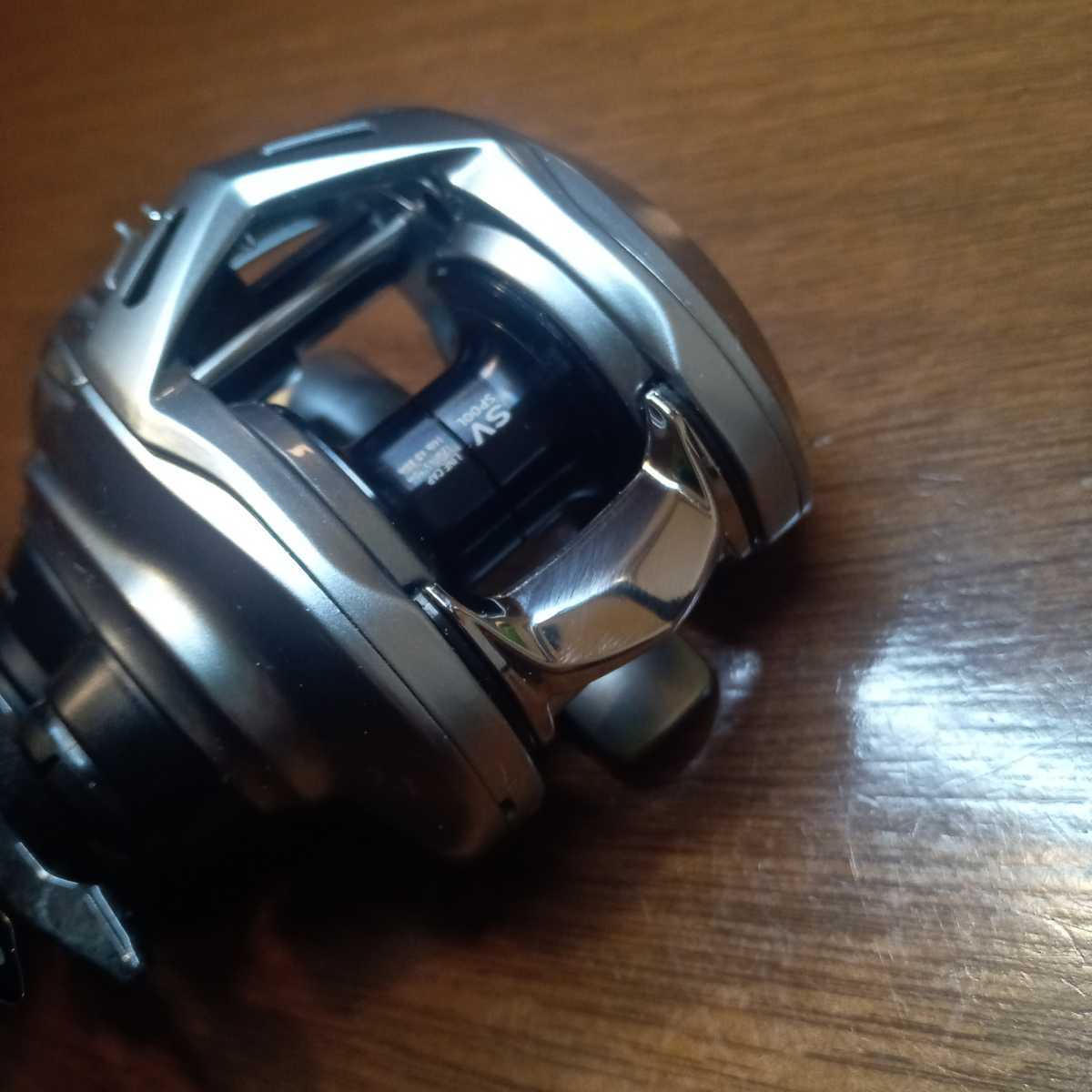 DAIWA 20 ALPHAS SV TW 800HL ダイワ アルファスsvtw left