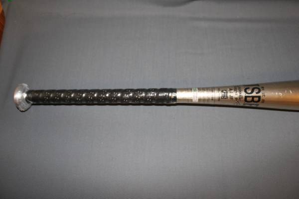 ◎軟式　金属バット　Louisville Slugger　GENES AU 21 ルイスビルスラッガー 軟式用金属バット GENES AU21 JRB211 の入札履歴