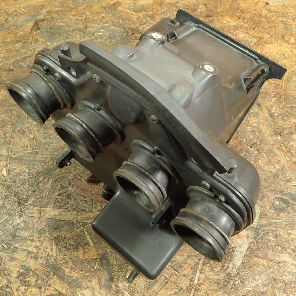 送料Mサイズ】Kawasaki ZR400E-325*** ZRX400 エアクリーナーボックス 