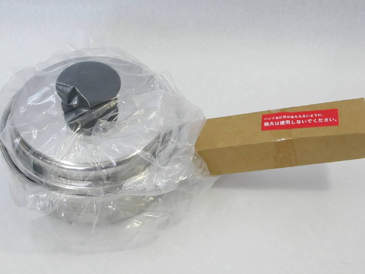 定番人気，送料無料 アムウェイ amway 小ソースパン 現行 品 2022年製 お料理DVDとスクラブバッズ1個付き(ソースパン)｜売買されたオークション情報、yahooの商品情報をアーカイブ公開 - オークファン ソースパン