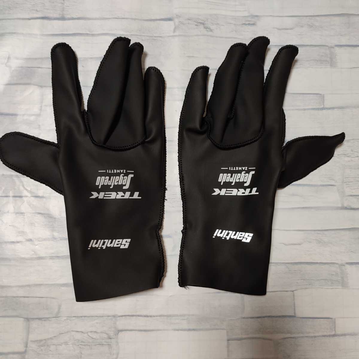 支給品 Deepグローブ TREKSegafredoの通販 by 完全防水防風・Vega DG-1524W DANROTECH® DEEP GORE-TEX 防風グローブ DG-8922W 3本カット(グローブ)｜DAIWA DG-8125W 防風ベルトレスグローブ 5本カット(グローブ)｜DAIWA PWB2564<br>防風ストレッチグローブ<br>（3本指出し）｜釣具・海上