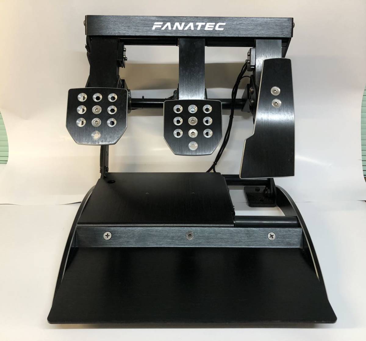最新作，爆買い FANATEC ファナテック club sport pedal V3 inverted SIM ペダル(アクセサリ、周辺機器)｜売買されたオークション情報、yahooの商品情報をアーカイブ公開 - オークファン アクセサリ、周辺機器