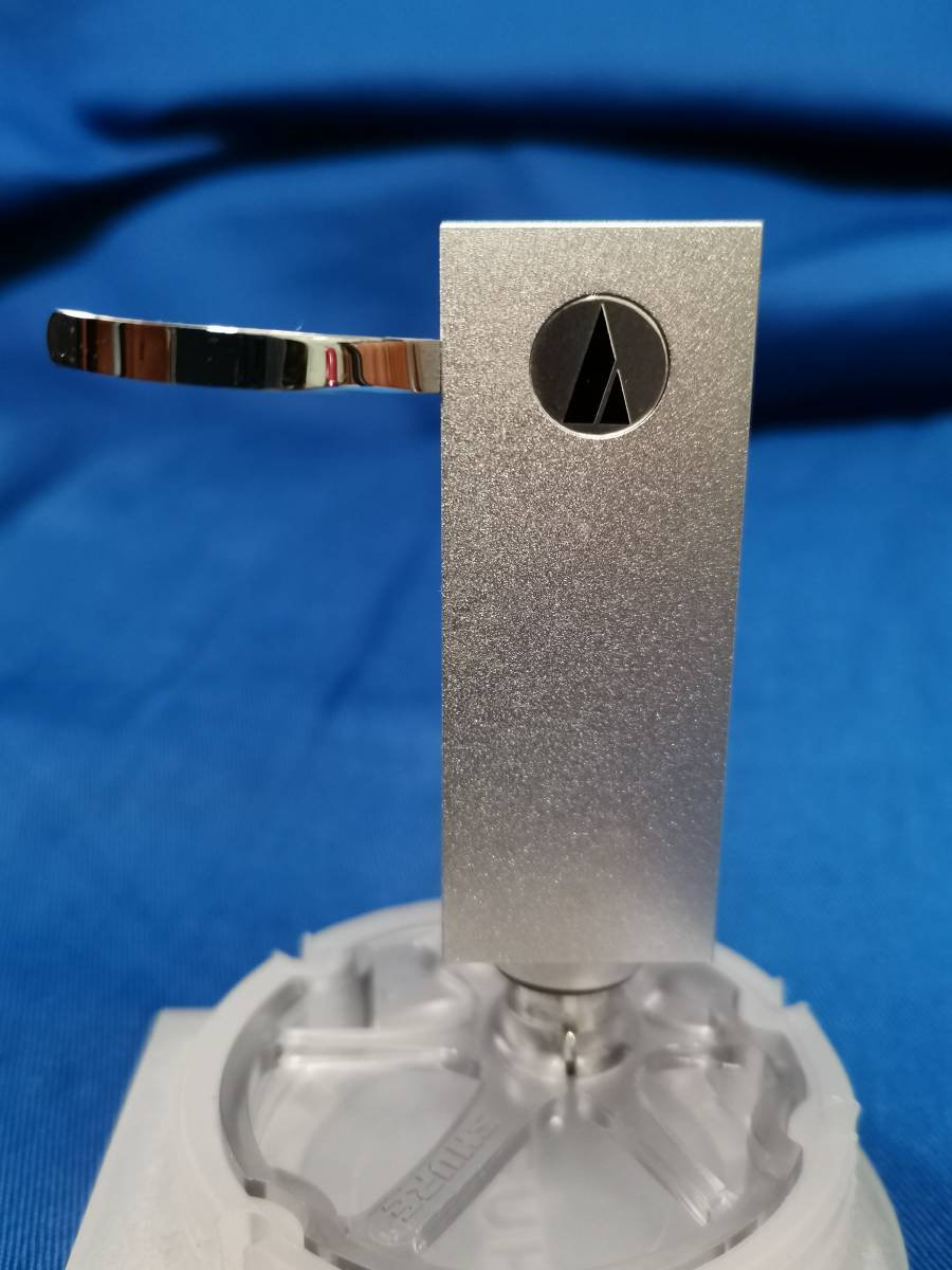 g1076519300.4