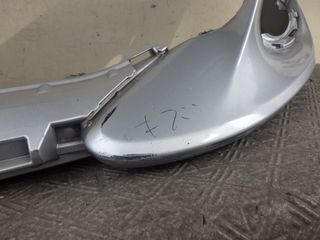NHP10 後期 アクア 純正 フロントバンパー 52119-52A60 シルバー NHP10 アクア 後期 ロアグリル G⁄L⁄S 2026年最新