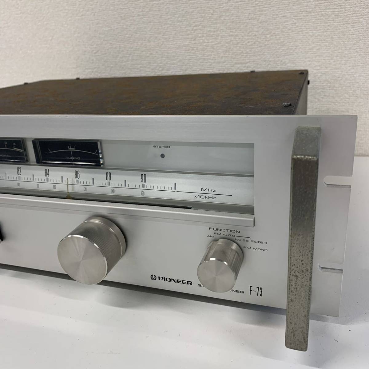 Gb2-hy）PIONEER F-73 AM/FMチューナー 動作品 パイオニア ラジオ