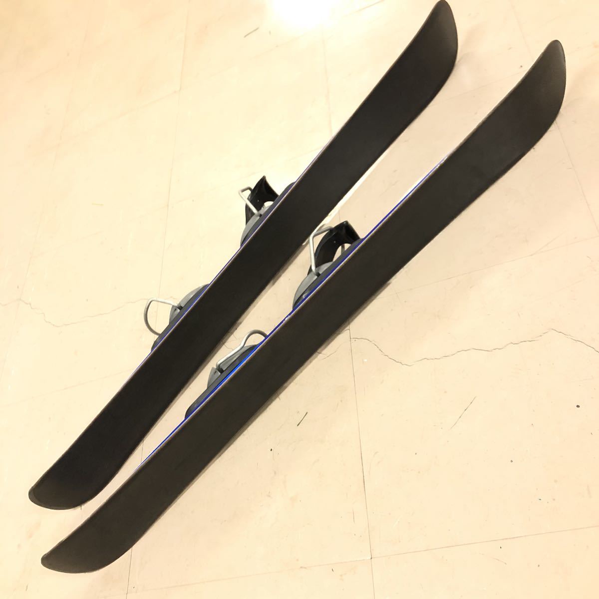現状品 ショートスキー スキー板 kazama KIBBY90 カザマ 90cm(ス
