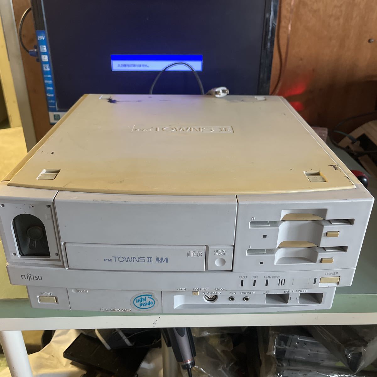送100サイズ】NEC PC-9801US 386SX-16/MEM1.6MB/HDDなし 通電OK/FDD 