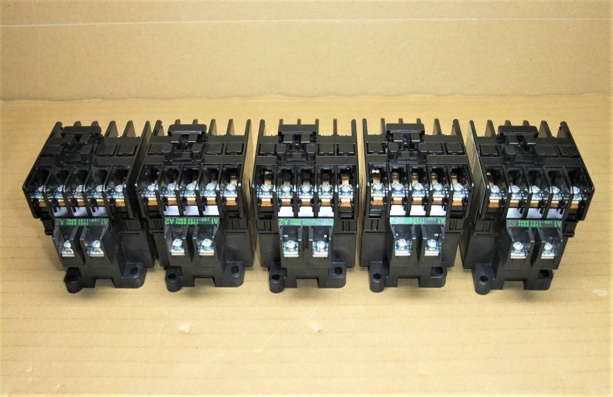 富士電機 標準形電磁接触器 電磁開閉器 SC-05 AC100v 5個セット(電材、配電用品)｜売買されたオークション情報、yahooの商品 ...