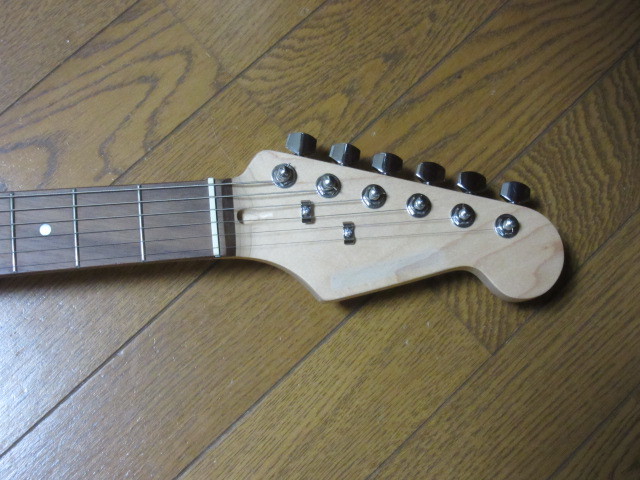 ストラトキャスター、PLAYTECH プレイテック 、ST250SSH Rose White