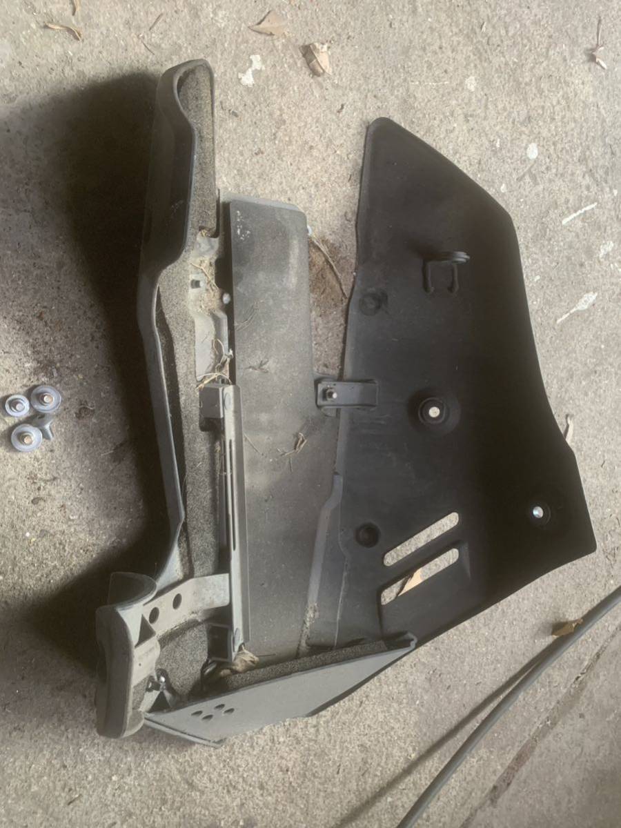 SUZUKI GSR400アンダーカウルGK7DA