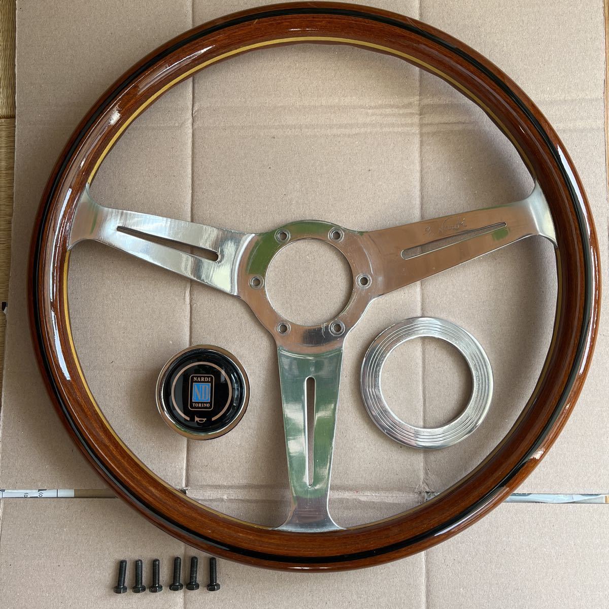 ナルディ NARDI ウッドステアリング ナルディウッドステアリング当時物