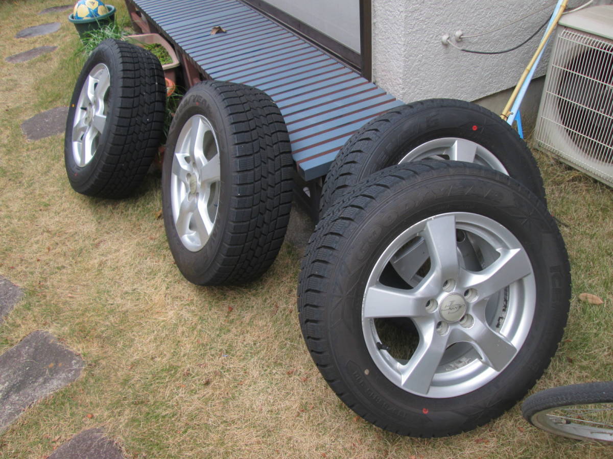 冬用のタイヤホイール 中古195/65R15 4本 5穴 グッドイヤー 4本 2020