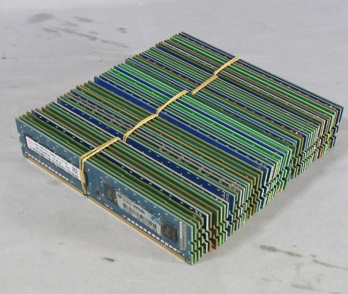 B32904 O-12331 PC3-10600 DDR3メモリー 2GB 50枚セット デスクトップ用メモリー ジャンク