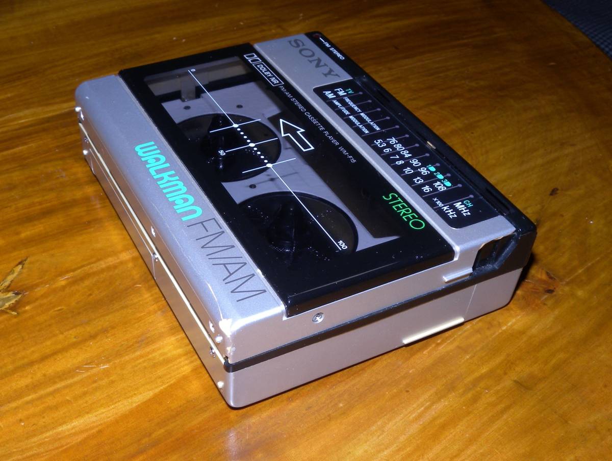 ☆SONY FM/AMラジオ付き ウォークマン WM-F15 ジャンク☆ WM-F15 SONY