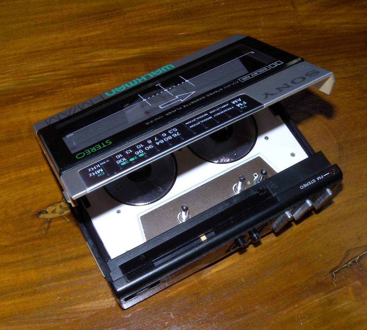 ☆SONY FM/AMラジオ付き ウォークマン WM-F15 ジャンク☆ WM-F15 SONY