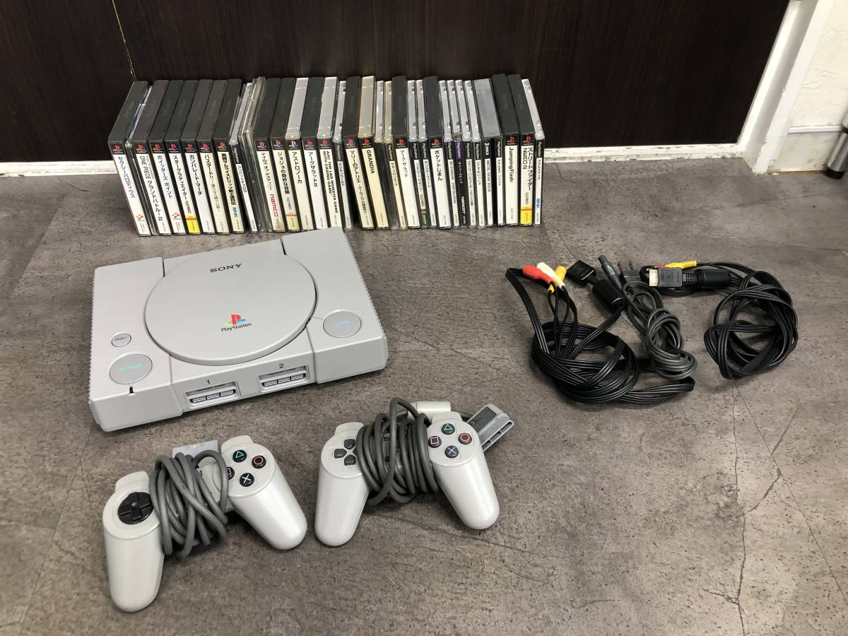 E1-004//【ジャンク品】 SONY ソニー 初代 PlayStation PS1 SCPH-5500 ソフト39本 ワンピース メタルギアソリッド サガフロンティア FFVII