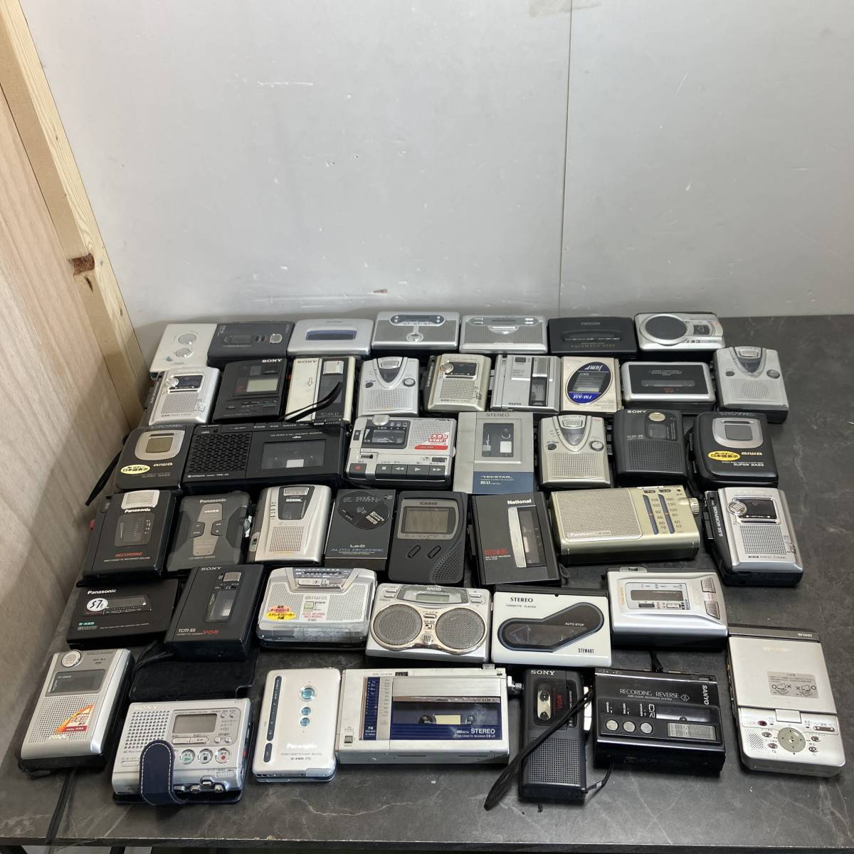 ☆カセットプレーヤー　SONY SANYO aiwa Panasonic　44点まとめ 動作未確認　ジャンク(中古品・現状品・保管品）☆
