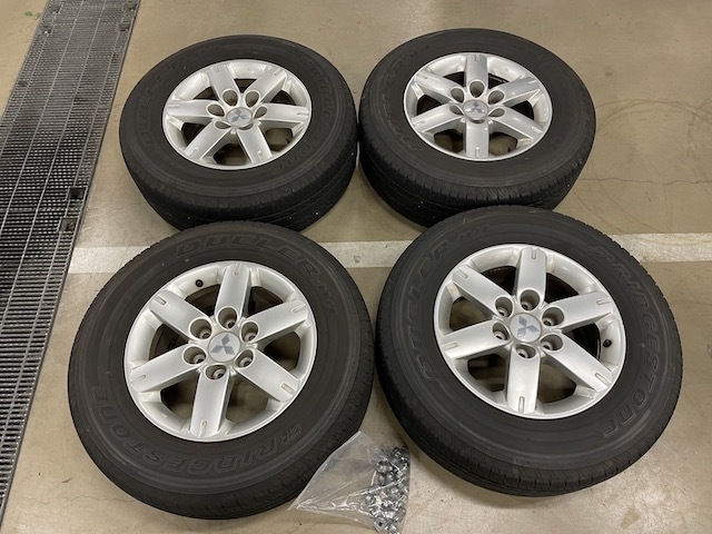 ☆C-6155 パジェロ V73W 純正17インチアルミホイール ブリヂストン