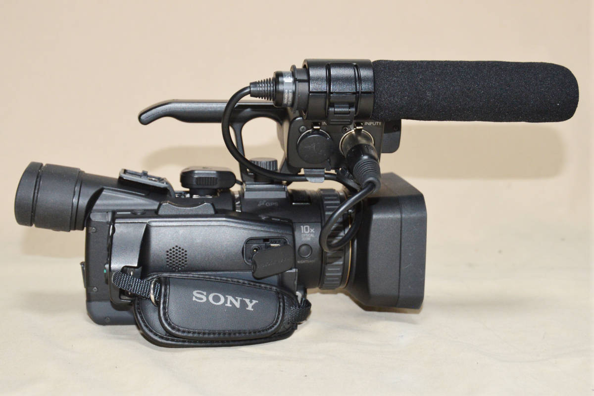 SONY業務用小型・軽量ハイビションビデオカメラ カメラ、光学機器 HXR