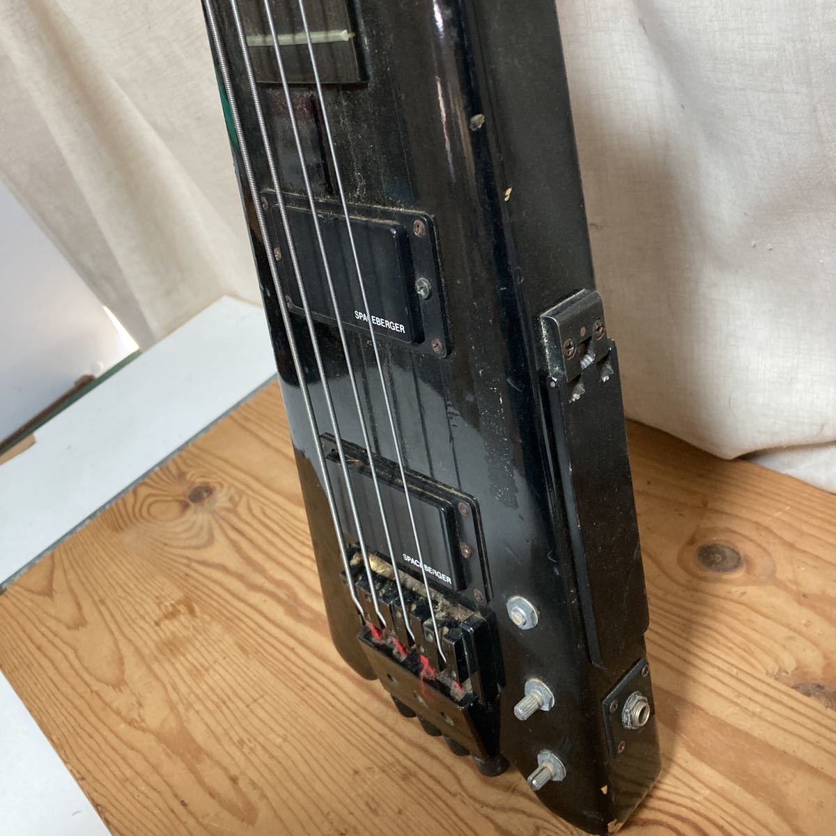 ヘッドレス SPACEBERGER エレキベース Tokai スペースバーガー - 公式