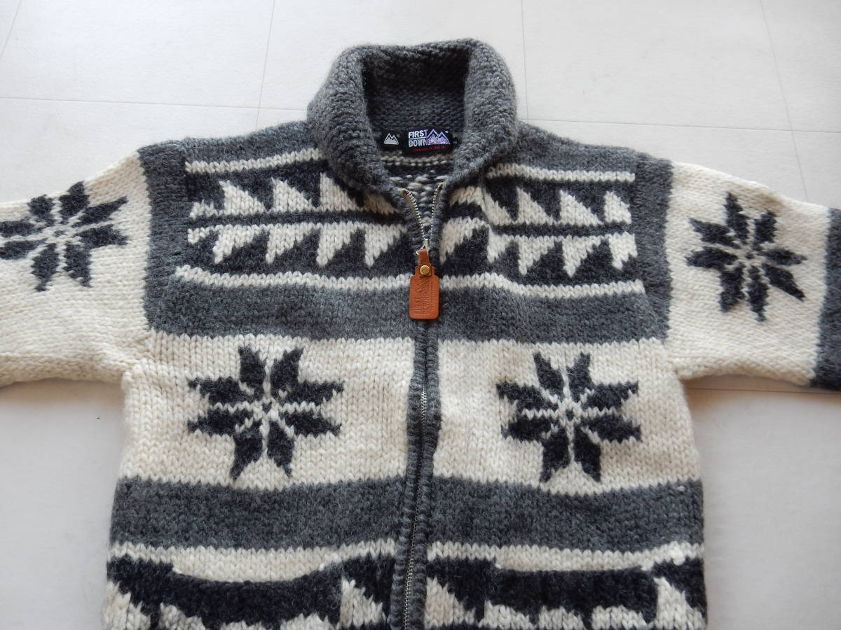 美品・ファーストダウン ☆ ジップアップ カウチンセーター ☆ FIRST 