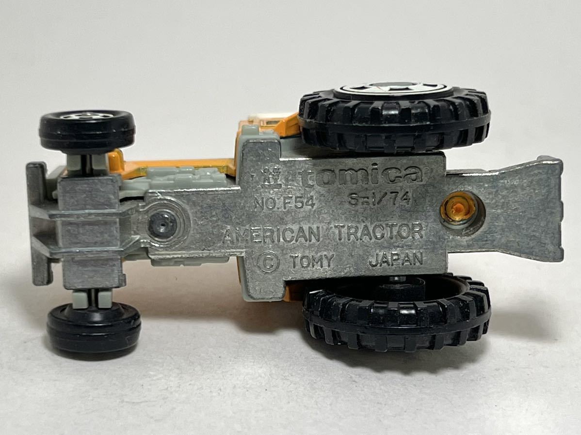 トミカ アメリカン ファーム トラクター 2台セット 日本製トミカ】No.F54-2-2 ○ギフト品○ アメリカン ファーム