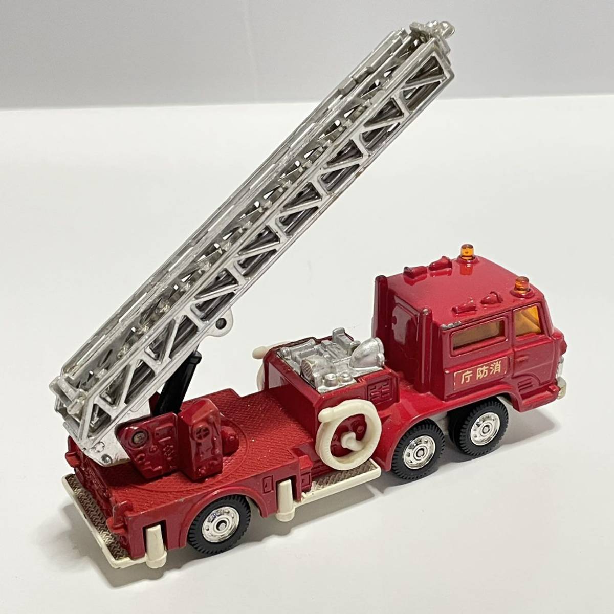 トミカ ダンディ DANDY 日野 消防車 はしご車 1/82スケール 日本製