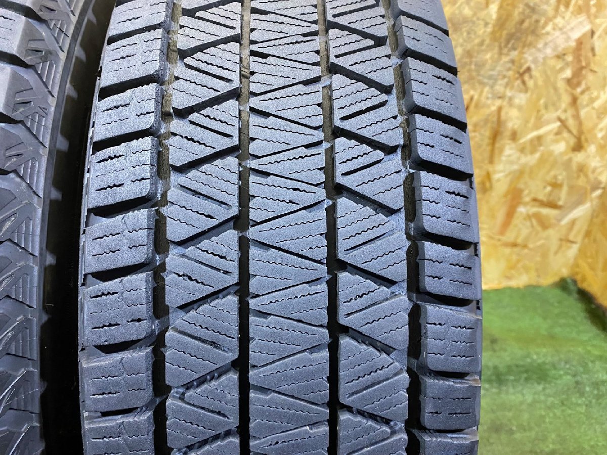 8578 215/70R16 2本セット ブリヂストン DM-V3 2020年製 スタッドレス