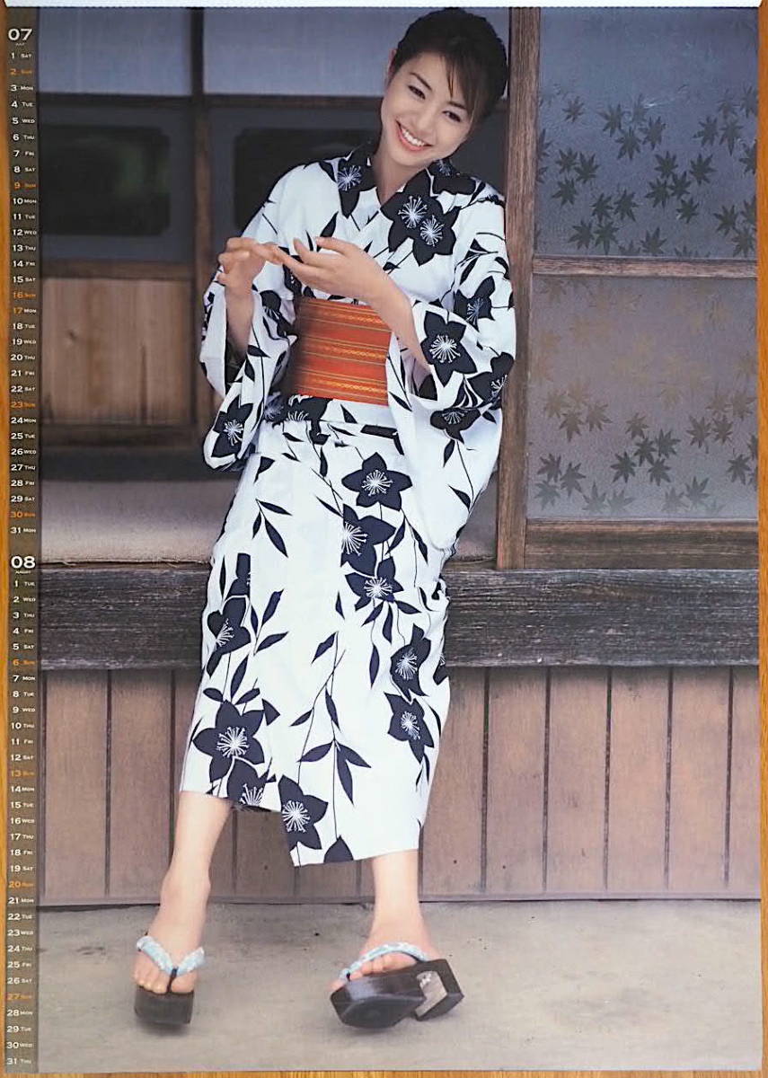 2005年 井川遥 カレンダー 未使用保管品(芸能人、タレント)｜売買され