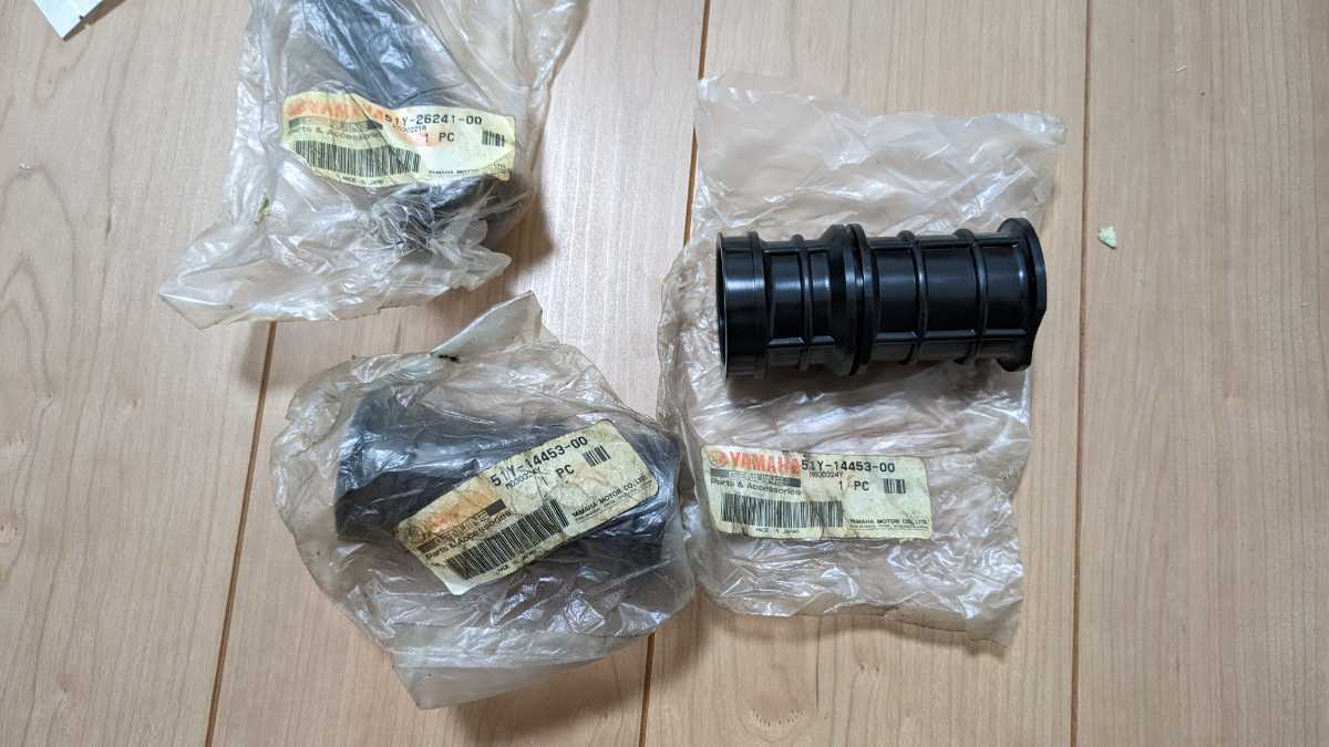 SRX250 エアクリーナージョイント キャブ 51Y 3WP 51Y-14453-00