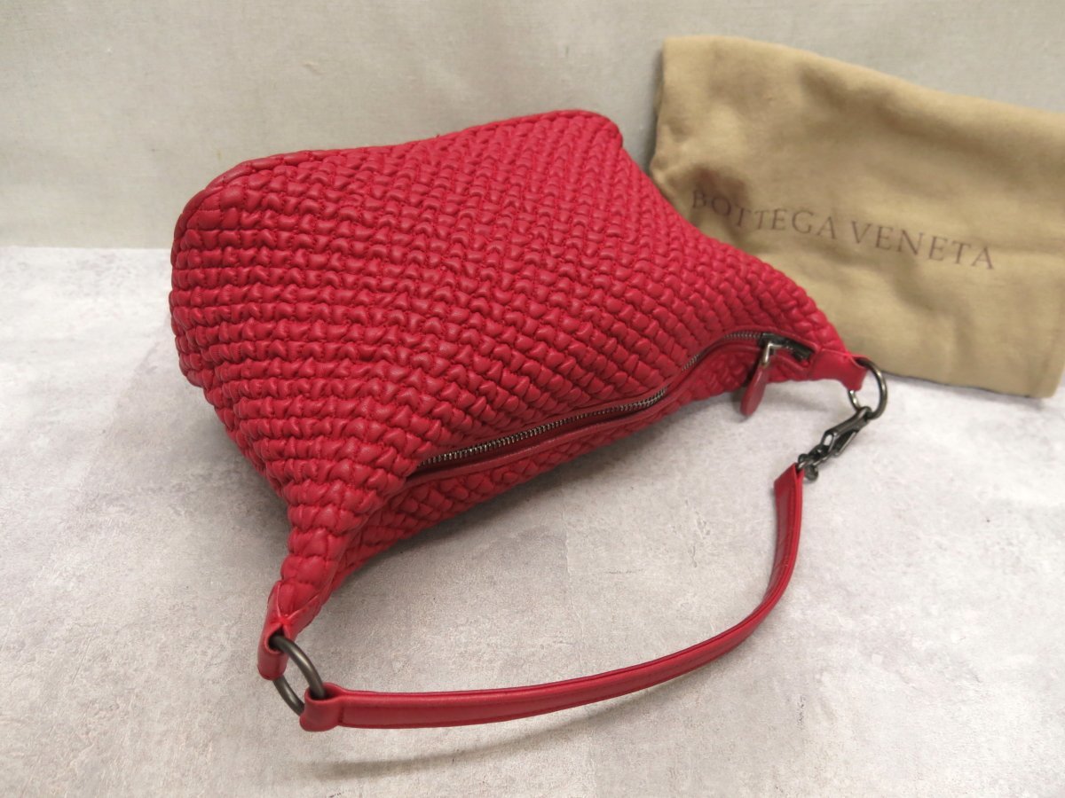 ○超美品○BOTTEGA VENETA ボッテガ ヴェネタ○キルティング カーフ 