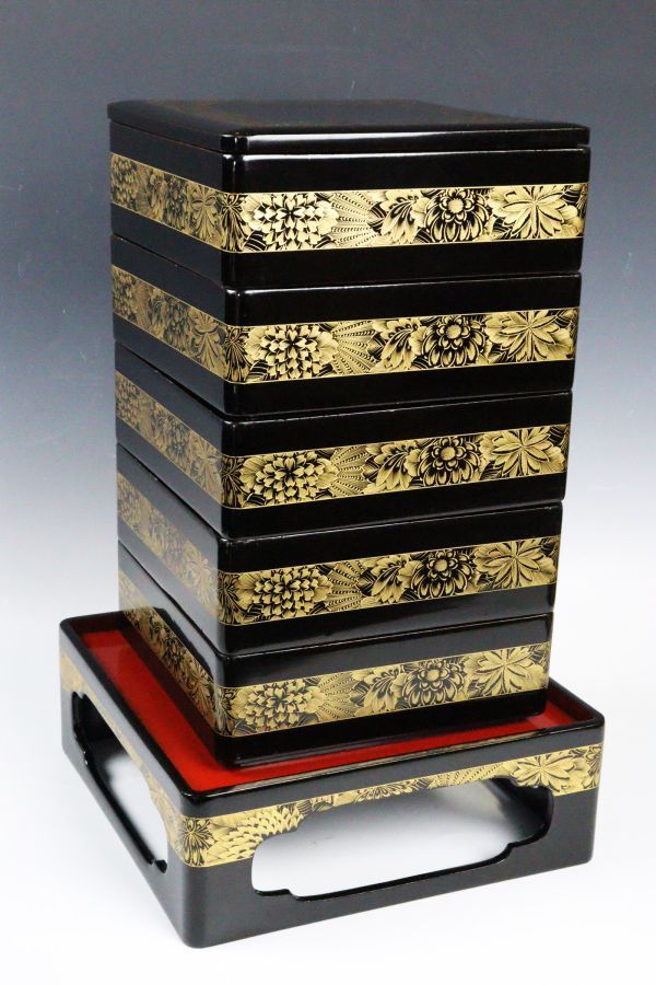 輪島塗 共箱 木製漆器 美術品 5客 菊金蒔絵煮物椀 雲懐石