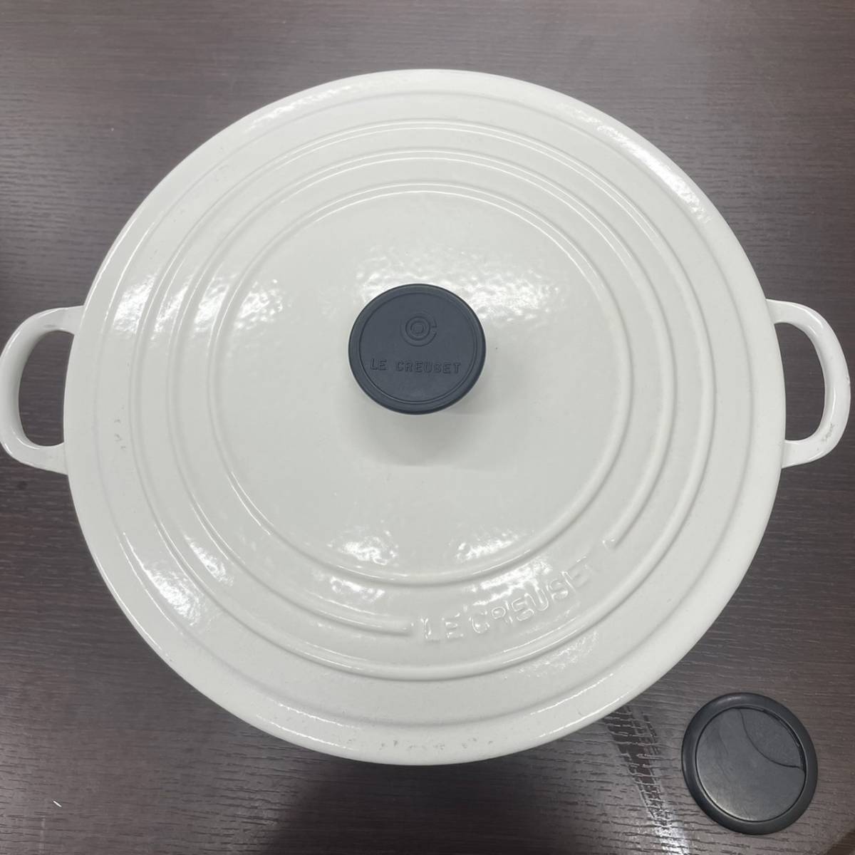 ◇Le Creuset ル・クルーゼ 両手鍋 ホワイト ホーロー 20センチ◇ LE