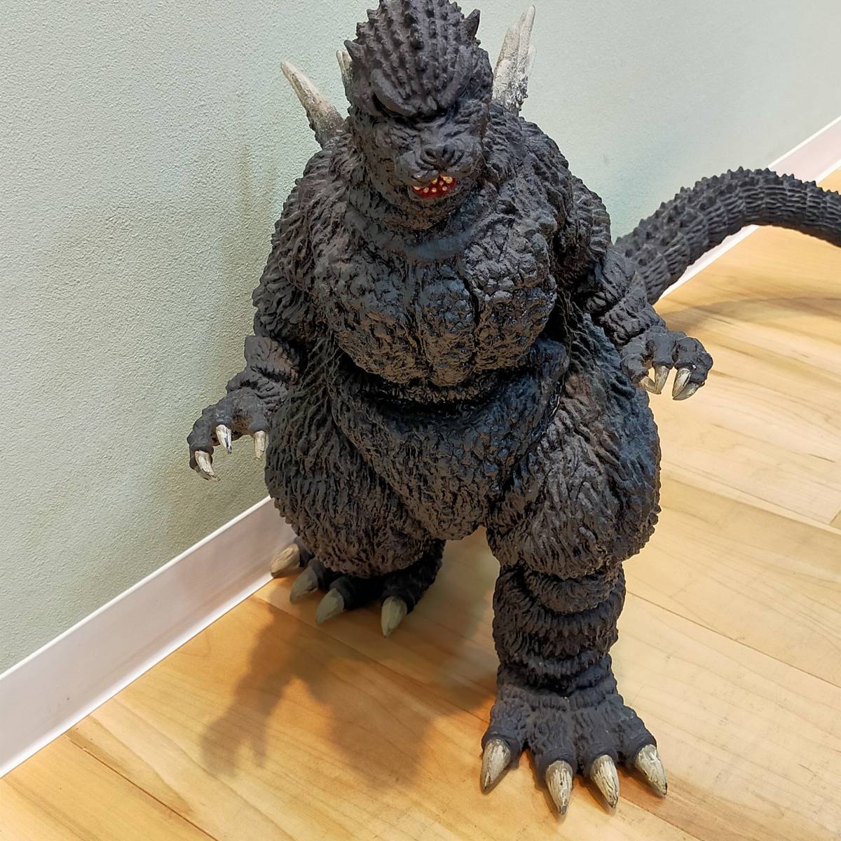 イノウエアーツ - Yahoo!オークション ⁄ ゴジラ 全高30cm改・塗装完成 