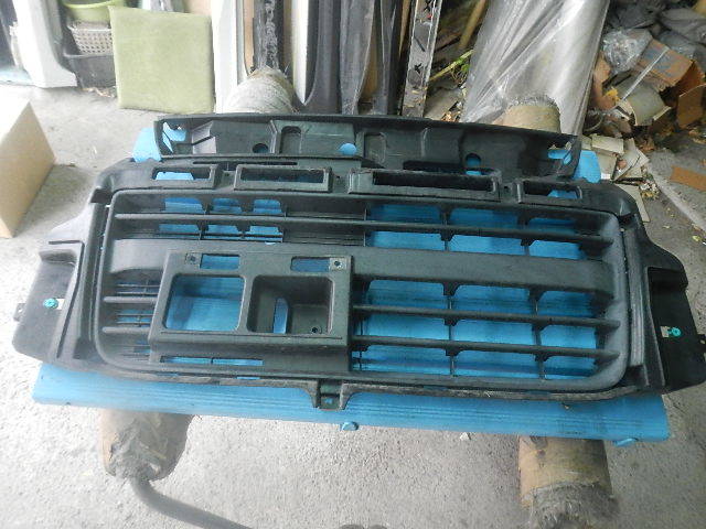 ★★G30983 MH23S ワゴンR スティングレー フロントバンパー ロア グリル 71771-70K5