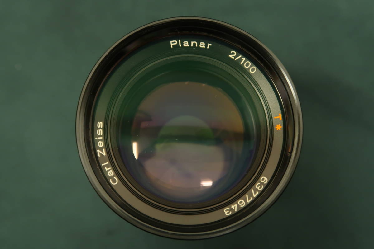 中古カメラレンズ(19) Carl Zeiss カール・ツァイス Planar 2/100 T