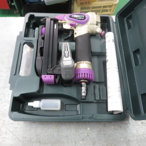 人気SALE，大得価 現状品 日立工機 HITACHI N2504M 常圧 日立タッカ(エアタッカー)｜売買されたオークション情報、yahooの商品情報をアーカイブ公開 - オークファン エアタッカー