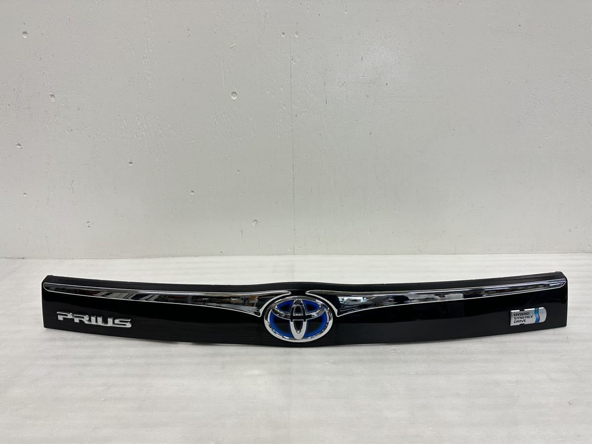 プリウスPHV 5JJ20 プリウス ZVW30 後期 純正 リアガーニッシュ 76801