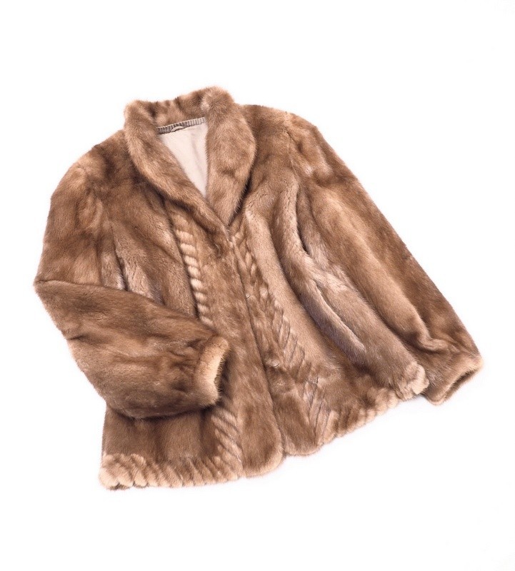 赤字超特価，定番 GM5261〇デミバフミンク MINK 最高級毛皮 ミンクファー リアルファー ファーコート ハーフコート サイズF ブラウン(ミンク)｜売買されたオークション情報、yahooの商品情報をアーカイブ公開 - ミンク