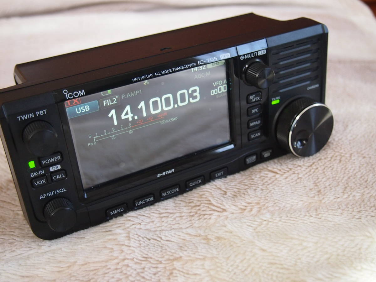 美品・ICOM IC-705 受信のみ使用 おまけアリ IC-705 ICOM アイコム