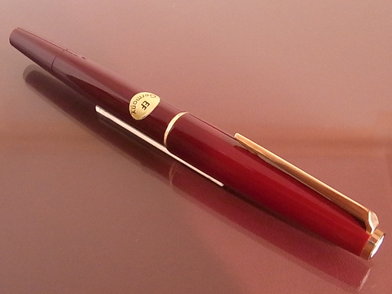 1970年代】 モンブラン 320 万年筆 14K EF ニブ ボルドー モンブラン