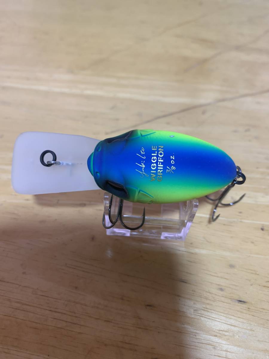 レア メガバス MEGABASS ウィグル グリフォン ブルーバックチャート