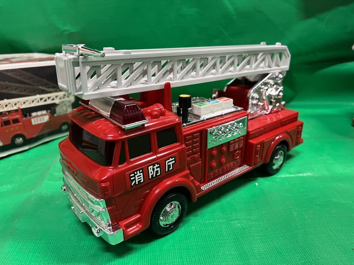 当時物 ハシゴ消防車 アルプス サイレン 箱付き 日野自動車 レア (建設