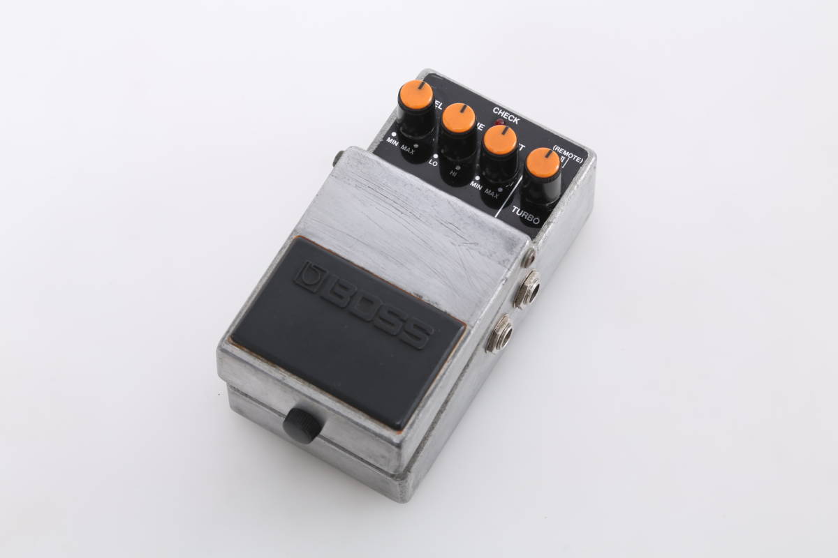 ☆BOSS☆DS-2　ボス　ターボディスト―ション　ビンテージ　日本製　塗装剥離カスタマイズ　レア　完動品