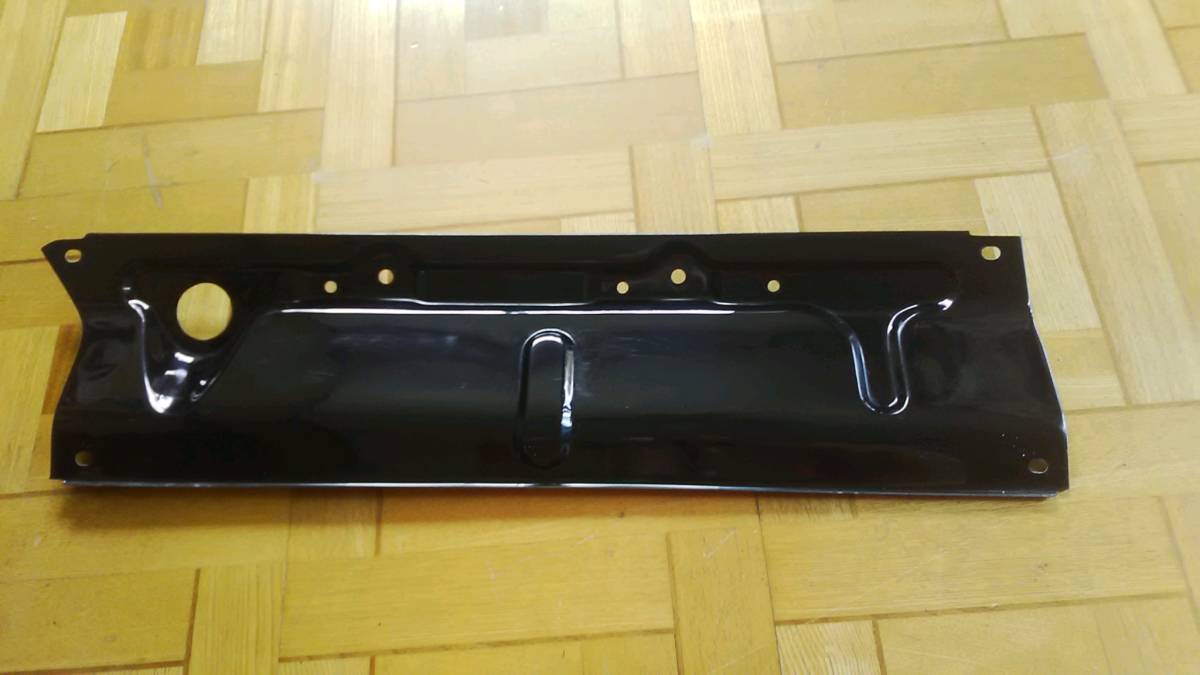 サバンナRX7　SA22C　クーリングパネル（導風板）パネル　カウリング　アッパー　黒ゲルFRP製