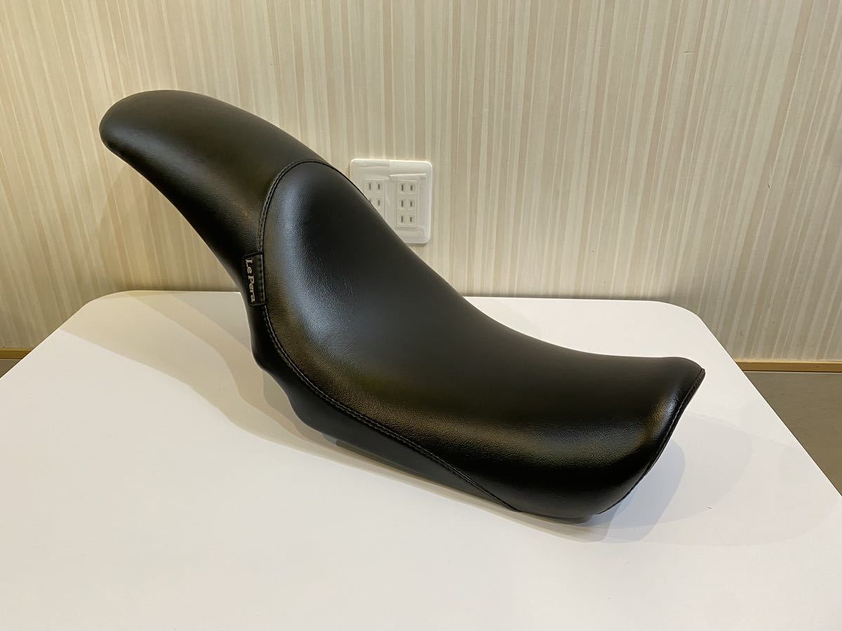 ラペラ ハーレーラペラシートダイナ極美品ソロシートカフェ専門店購入