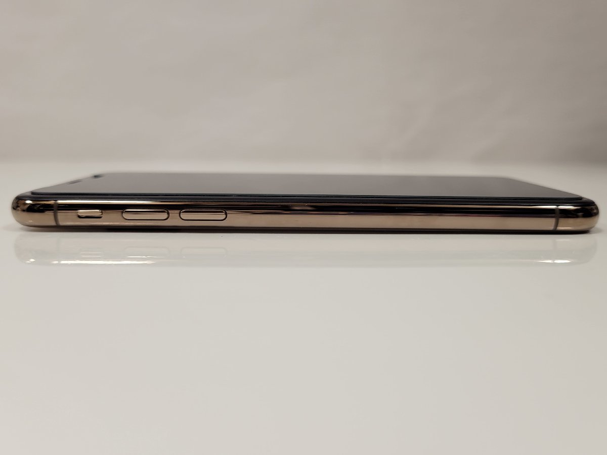 ☆Apple iPhone XS 64GB MTAY2J/A A2098 ゴールド au スマートフォン