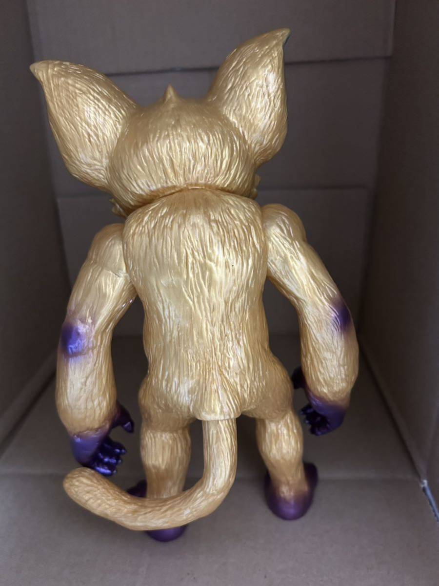 バイオレントキャット ハロウィン限定カラー アートジャンキー