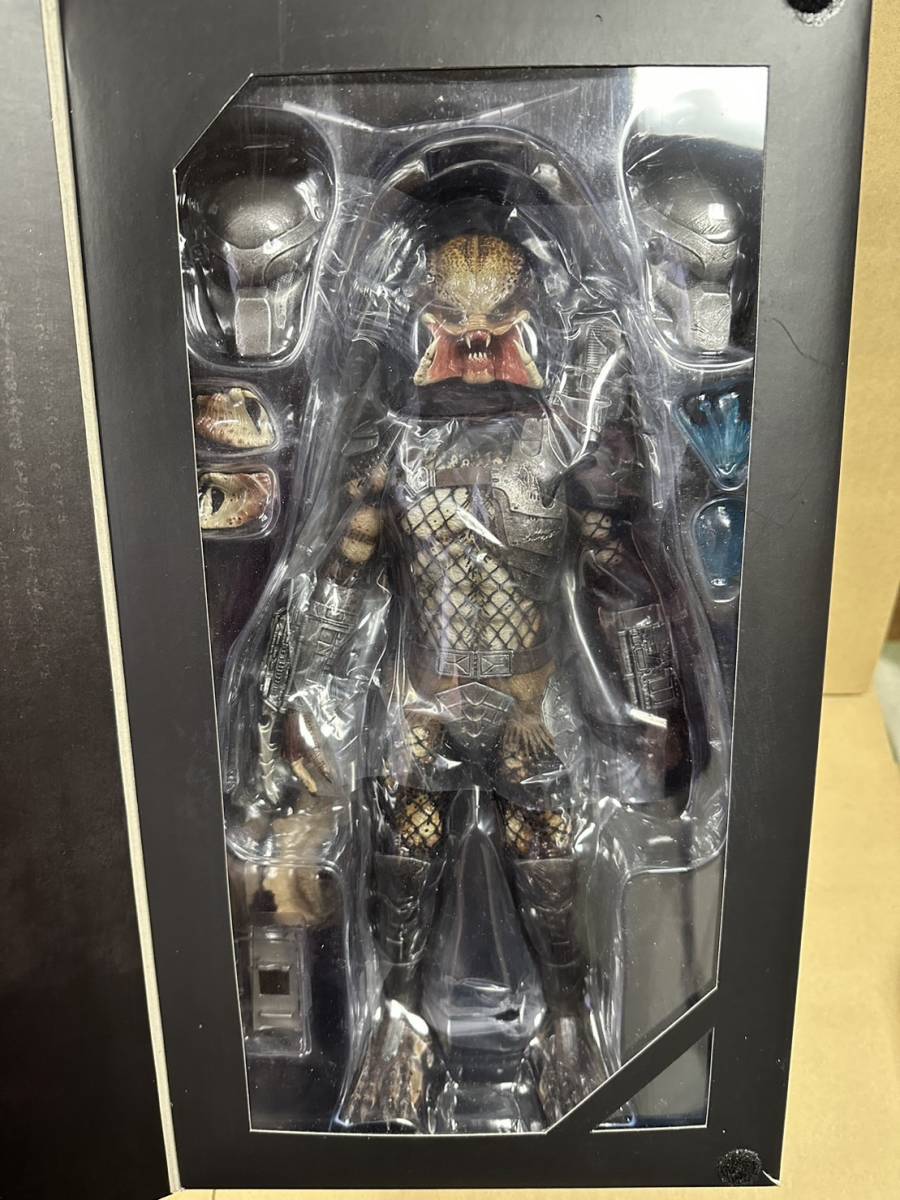 1/6 Hot Toys ムービー・マスターピース プレデター クラシック