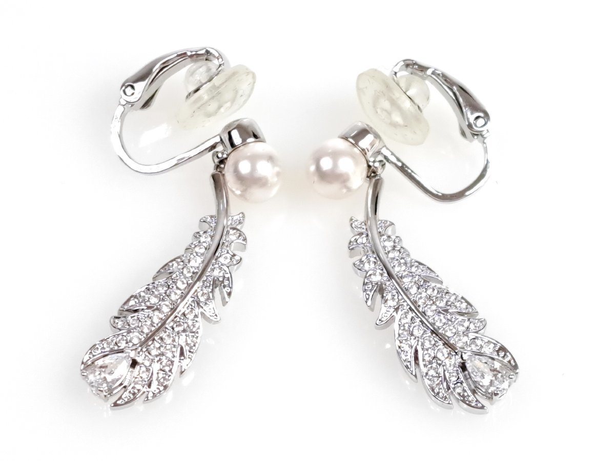 美しい ☆ SWAROVSKI スワロフスキー Nice バングル 羽 フェザー